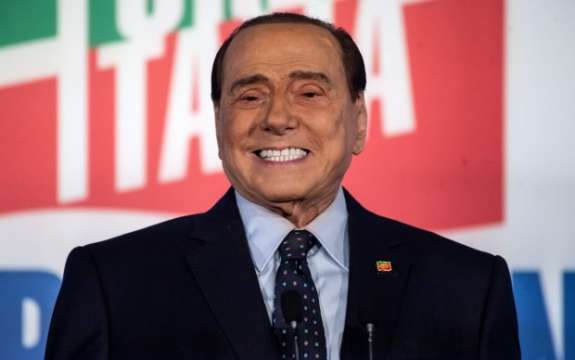 Силвио Берлускони се обиди от думите на Владимир Зеленски който