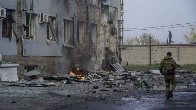 Трима души са загинали при руски обстрел в град Херсон