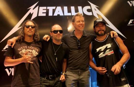Metallica купува завод за грамофонни плочи Въпреки че този формат