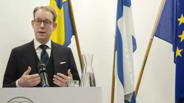 Шведският външен министър Тобиас Билстрьом каза че Турция едва е