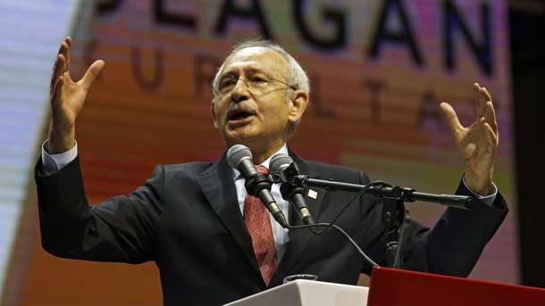 Кемал Кълъчдароглу опонентът на Реджеп Ердоган на предстоящите избори в