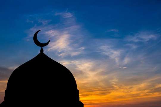 Започна свещеният за мюсюлманите месец Рамазан Снощи в джамиите в цялата