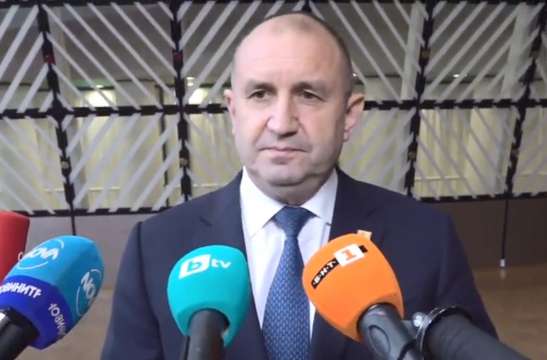 България не участва в съвместната доставка на снаряди за Украйна