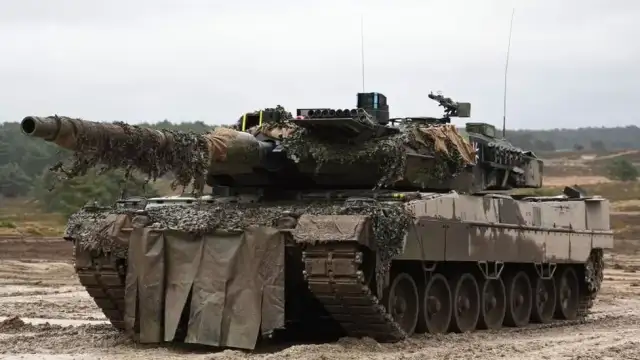 Първата доставка на танкове Leopard 2 от Германия е изпратена