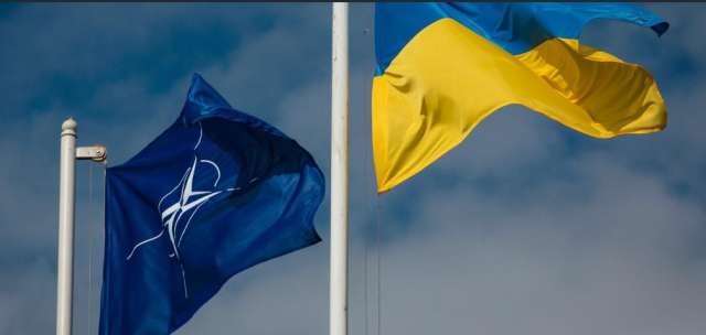 От НАТО признават че засега игнорират молбата на Украйна за