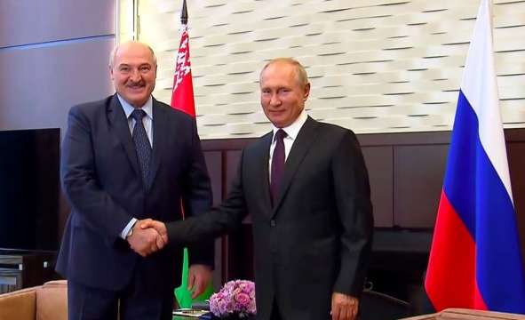 Беларуският президент Александър Лукашенко е на работно посещение в Руската