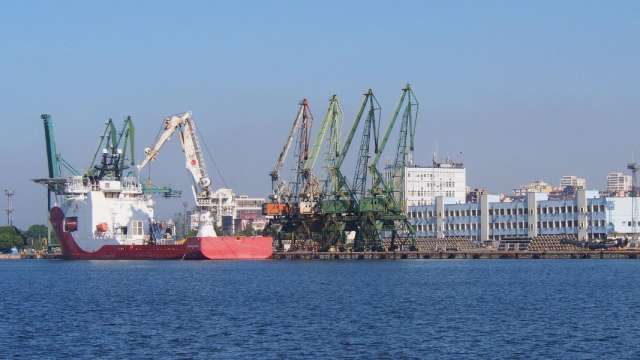 България забранява достъпа до пристанищата си на кораби сертифицирани от Руския
