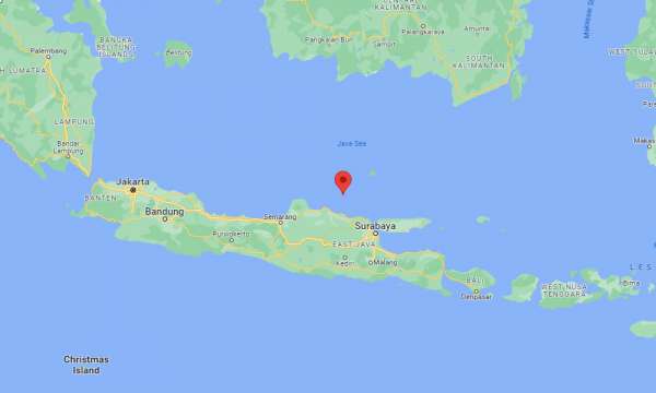 Силен трус с магнитуд от 7 по Рихтер разлюля индонезийския