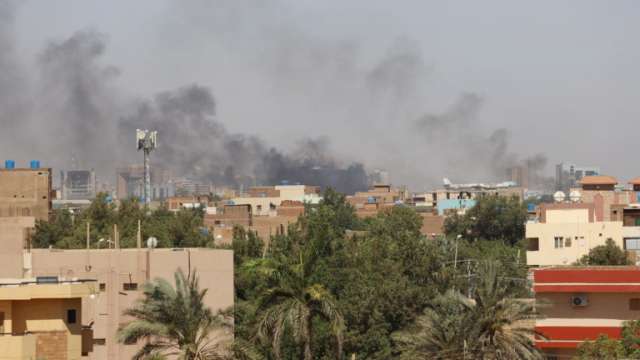 Продължават тежките боеве в Судан след седмица на въоръжен конфликт