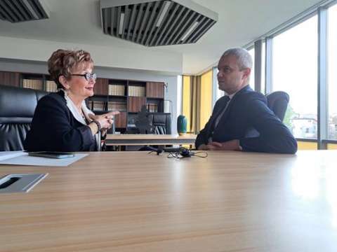 Ексклузивно интервю за КМГ с депутата от 49 то Народно събрание