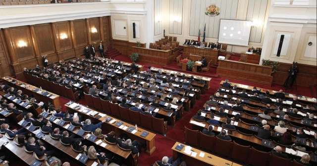 Депутатите обсъждат на второ четене законопроекта за разследване на главния
