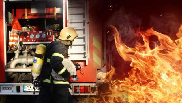 Повече от 40 пациенти бяха евакуирани от пожарникари след пожар