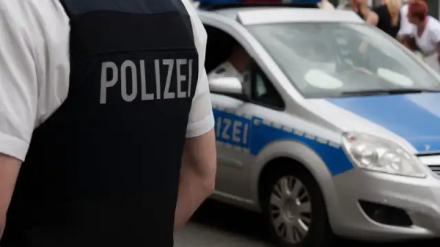 Първокласник загина нелепо в Германия Детенцето било край автомобила на