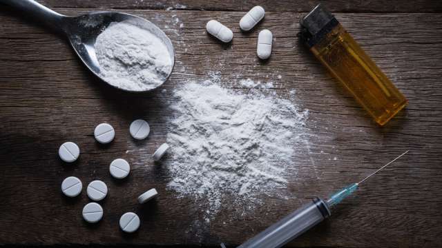 Дрога примесена с фентанил синтетичен аналог на хероина отнема живота