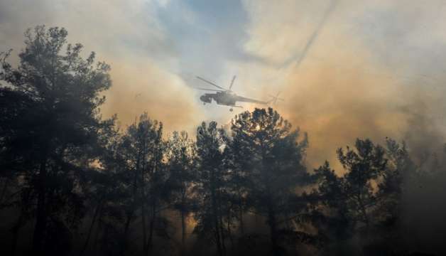 Гръцката противопожарна служба съобщи че ситуацията с пожарите в Западна