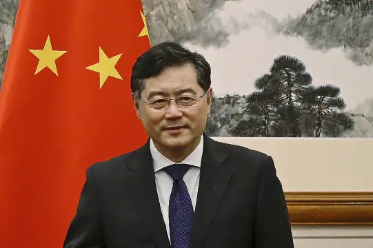 Министърът на външните работи на Китай Цин Ган е в