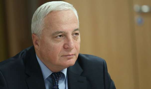 Цветан Цветков бе уволнен от длъжността на директор на Сметната