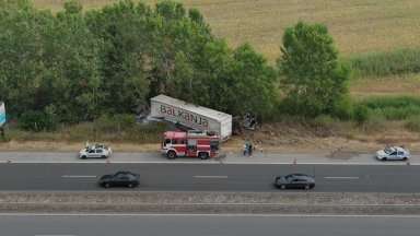 Тежка катастрофа е станала на магистрала Тракия в сряда сутринта