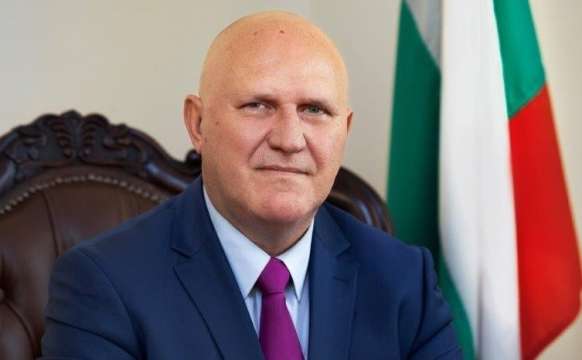 Министърът на образованието и науката проф Галин Цоков разпореди цялостна