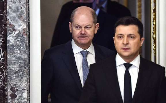 Германският канцлер Олаф Шолц и украинският президент Володимир Зеленски бяха