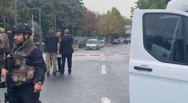 Терорист самоубиец се взриви в центъра на Анкара близо до сградата