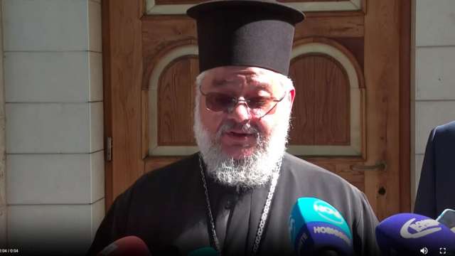 Светият синод подкрепя напълно писмото и действията на патриарх Неофит