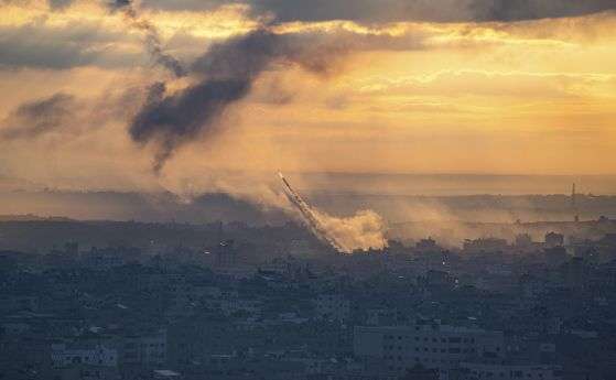 Ескалация на напрежението между Израел и Палестина Хамас изстреля десетки