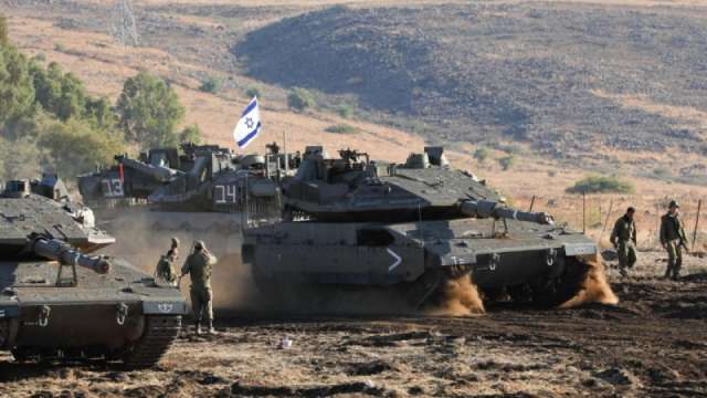 Израелската армия съобщи в изявление че снощи е нанесла удари