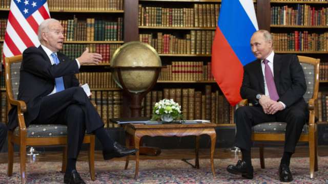 Руският президент Владимир Путин днес отхвърли коментарите на американския президент