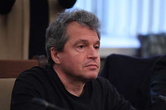 Депутатът от ИТН Тошко Йорданов заяви пред журанлисти в НС