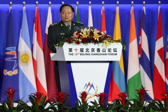 Китайските и руските военни началници отправиха критики към Съединените щати