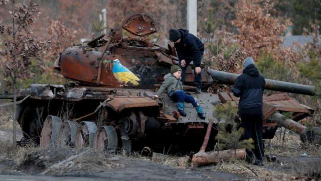 Русия е бомбардирала 118 украински селища за 24 часа съобщи