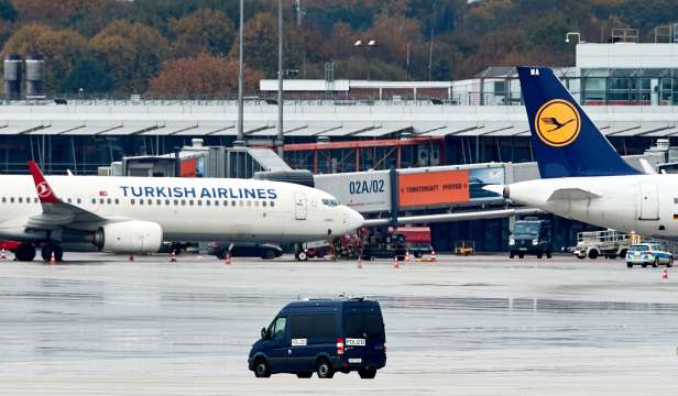 Заложническата криза на летището в Хамбург приключи Заподозреният е арестуван без