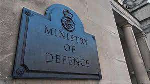 Около 60 високопоставени служителки обвиниха британското министерство на отбраната че