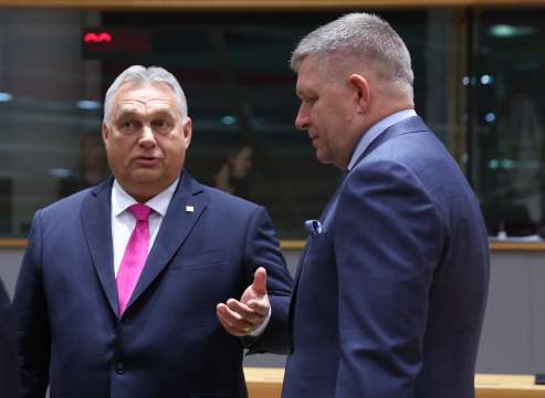 Словашкото правителство одобри удължаването на временния контрол по границата с