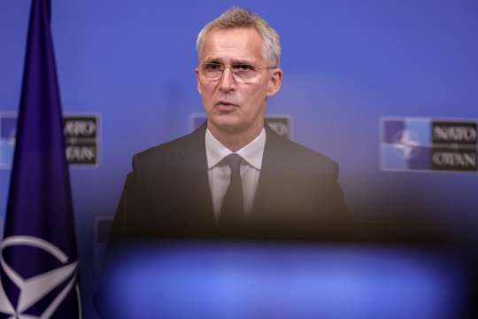 НАТО разглежда въпроса дали алиансът да има по постоянно увеличаване на