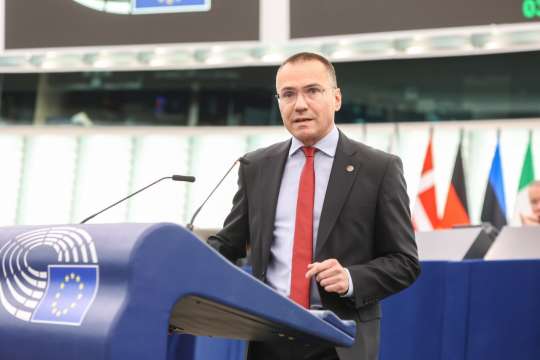 Съпредседателят на ВМРО и евродепутат в групата на ЕКР Ангел