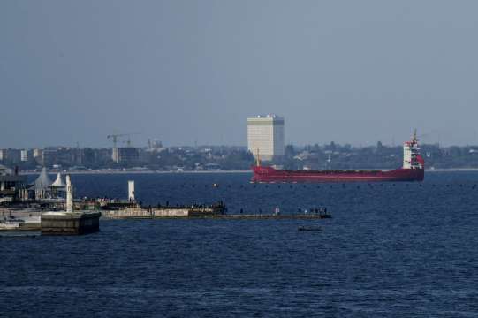 Русия изпитва затруднения с логистиката на ракетните крайцери в Черно