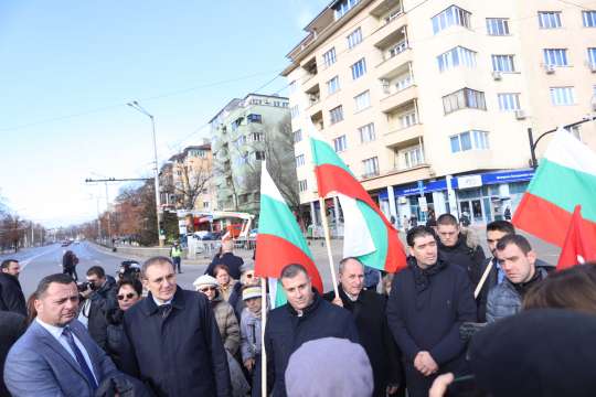 Протест затвори пътен възел в София Недоволни от демонтирането на