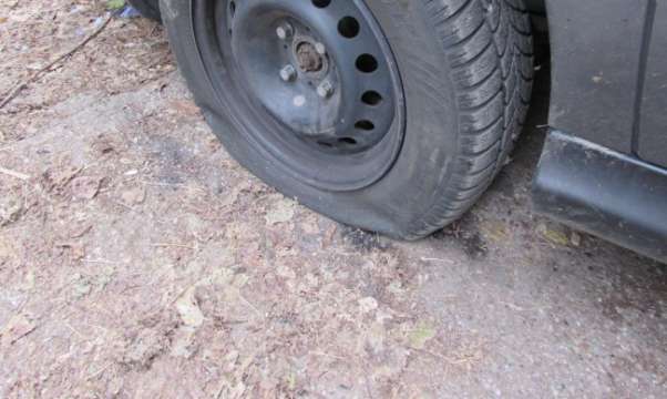 Жители на София осъмнаха с новината че гумите на автомобилите