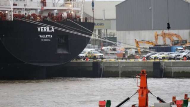 Шести моряк от кораба Верила е задържан при разследване за