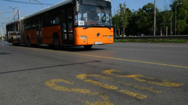 80 годишна жена пострада при пътен инцидент в Шумен На автобусна