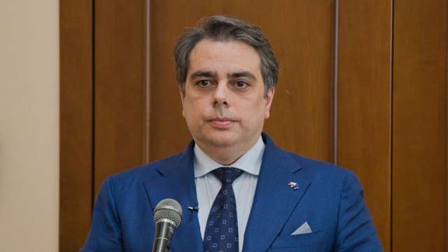 Министърът на финансите Асен Василев ще изпълнява ролята на министър председател