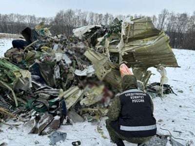 На мястото на катастрофата на руския самолет Ил 76 който се