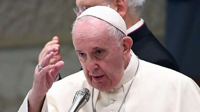 Папа Франциск изрази солидарност с католическата общност в Истанбул която