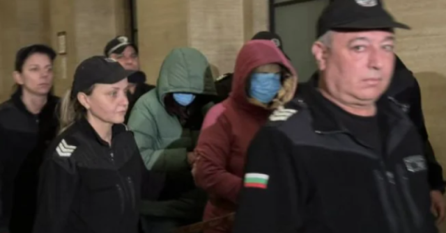 Габриела и майка ѝ Красимира Трифонова остават в ареста за