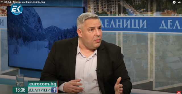 Шефът на Пирогов обжалва за да бави уволнението си каза