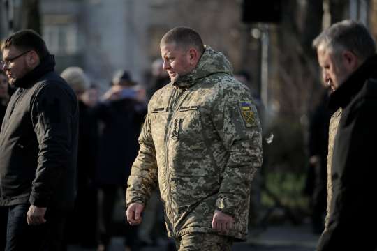 Съединените щати оказват натиск върху Киев като искат отстраняването на