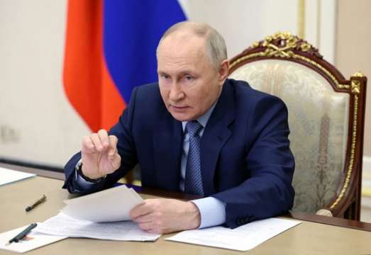 Президентът на Русия Владимир Путин даде интервю за американския журналист