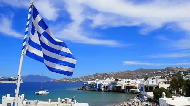 От 1 ви април тази година минималната работна заплата в Гърция